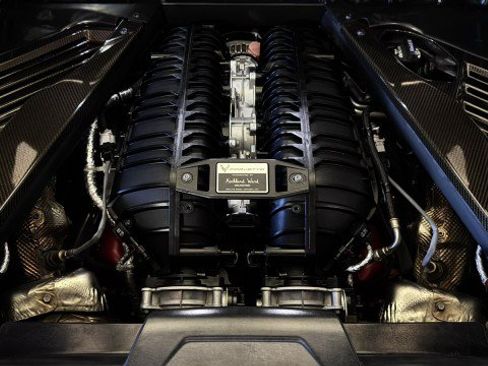 Used 2024 Chevrolet Corvette Z06 w/ Z07 Performance Package RWD image 31