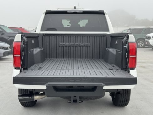 New 2026 Toyota Tacoma SR5 image 9