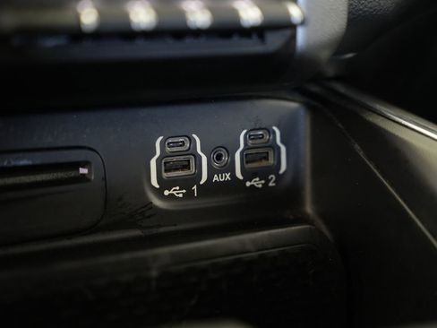 Used 2019 RAM 1500 Big Horn image 29