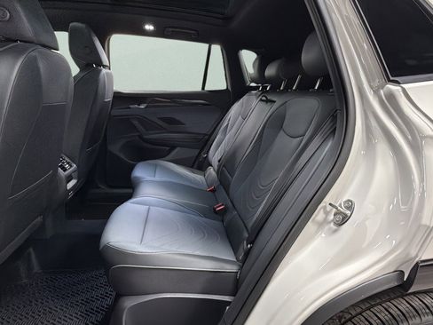 New 2026 Volkswagen Tiguan SE R-Line image 26