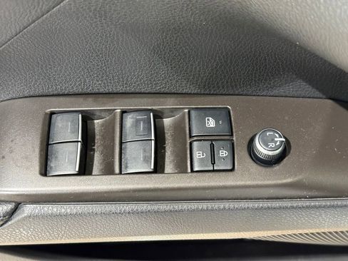 Certified 2022 Toyota Camry XLE image 15