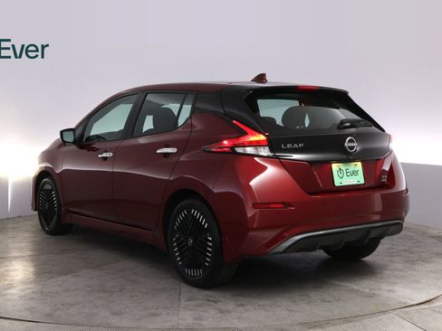 Used 2024 Nissan Leaf SV Plus FWD image 17