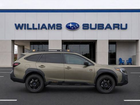 Used 2024 Subaru Outback Wilderness AWD/4WD image 8
