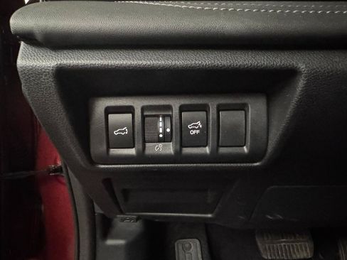 Used 2025 Subaru Outback Limited w/ Popular Package #2 AWD/4WD image 25