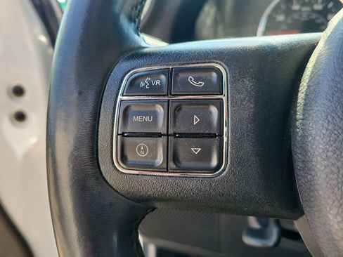 Used 2014 Jeep Wrangler Unlimited Sahara w/ Connectivity Group AWD/4WD image 20