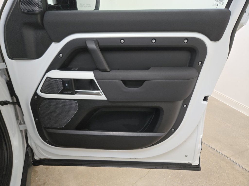 Certified 2023 Land Rover Defender 110 S AWD/4WD image 27