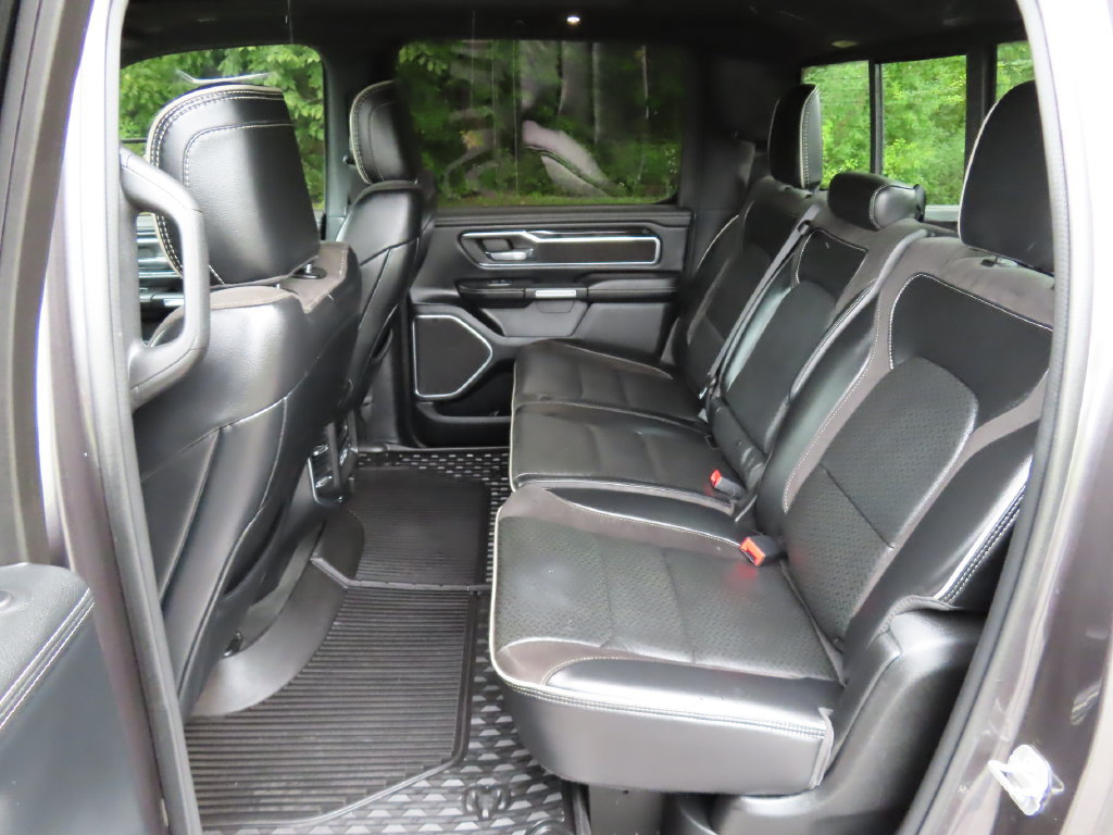 Used 2021 RAM 1500 Laramie AWD/4WD image 31