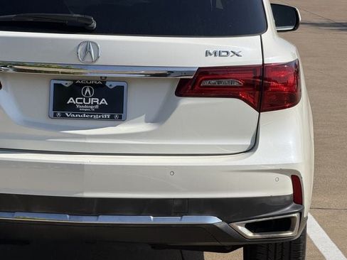 Used 2018 Acura MDX FWD w/ Advance Package image 9