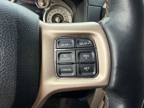 Used 2017 RAM 1500 Laramie Longhorn image 29