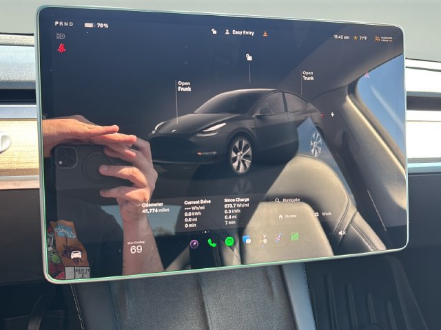 Used 2022 Tesla Model Y Long Range AWD/4WD image 26