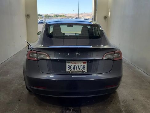Used 2018 Tesla Model 3 Performance AWD/4WD image 3