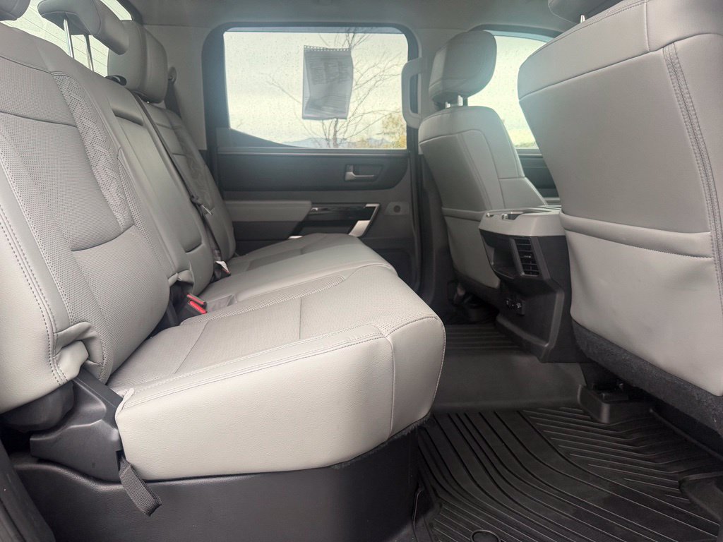 Used 2022 Toyota Tundra Limited AWD/4WD image 28
