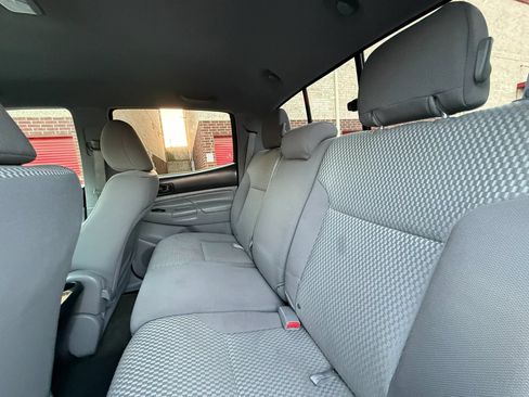 Used 2012 Toyota Tacoma PreRunner w/ SR5 Pkg RWD image 14