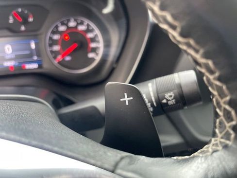 Used 2023 Chevrolet Camaro LT image 20