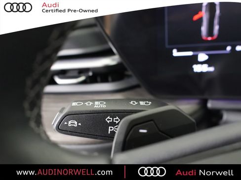 Certified 2025 Audi Q5 Premium Plus w/ Premium Plus AWD/4WD image 28