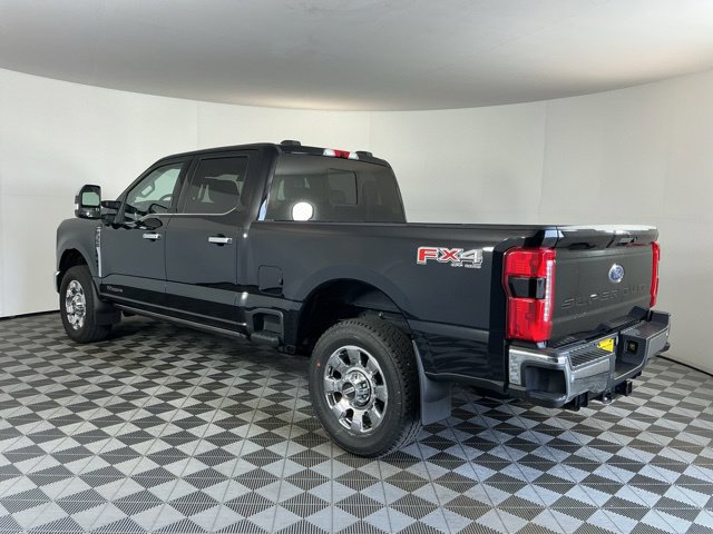 Used 2023 Ford F350 Lariat w/ Lariat Ultimate Package AWD/4WD image 6