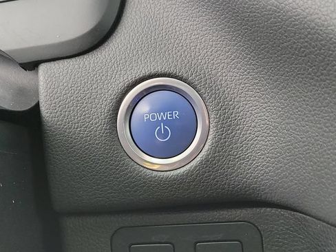 Used 2024 Toyota Sequoia Limited RWD image 30