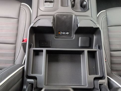 New 2026 GMC Sierra 2500 AT4X w/ AT4X AEV Edition AWD/4WD image 21