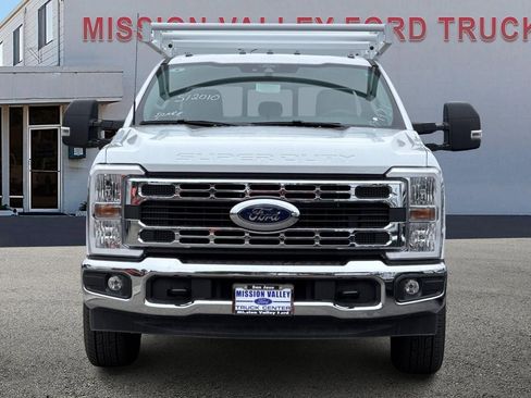 New 2025 Ford F350 XL w/ XL Chrome Package image 9