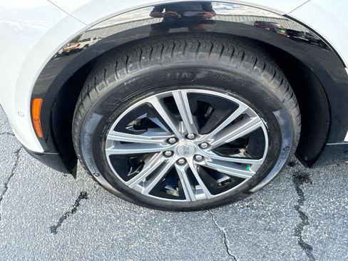 Used 2025 Cadillac Lyriq Luxury w/ LPO, Floor Liner Package image 12