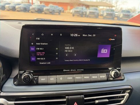 Used 2023 Kia Seltos S w/ Navigation Package image 14