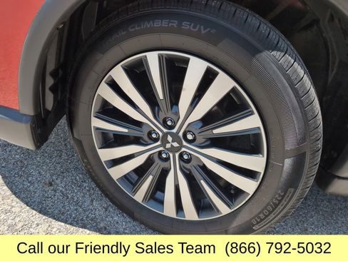 Used 2019 Mitsubishi Outlander SE AWD/4WD image 29