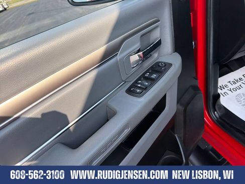 Used 2019 RAM 1500 Warlock w/ Electronics Group AWD/4WD image 11