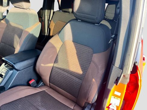 Used 2022 Ford Bronco Outer Banks AWD/4WD image 19