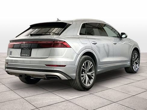 Used 2024 Audi Q8 Premium w/ Convenience Package AWD/4WD image 11