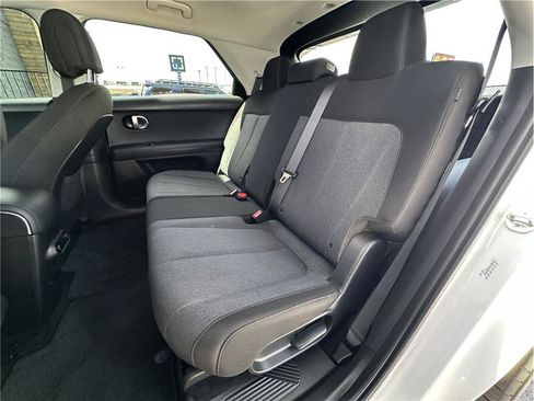 Used 2024 Hyundai Ioniq 5 SEL AWD/4WD image 16