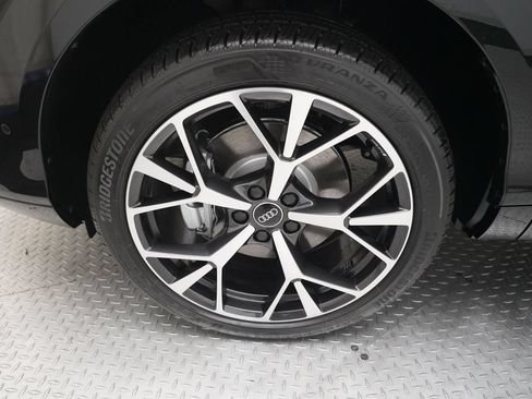 New 2026 Audi Q3 quattro 2.0T AWD/4WD image 25
