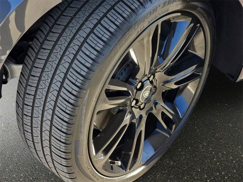 Certified 2023 Land Rover Range Rover Velar HST image 34