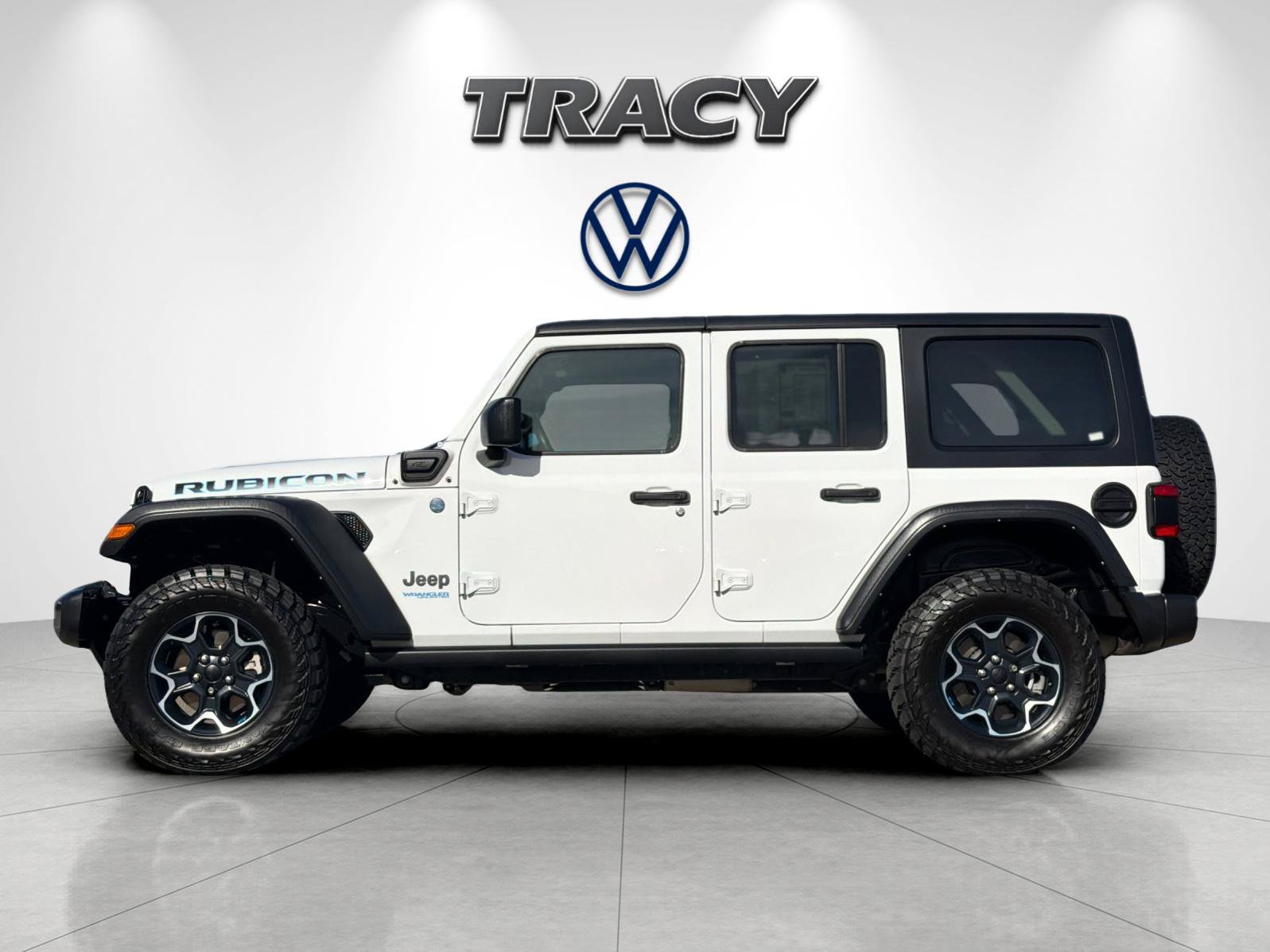 Used 2022 Jeep Wrangler Unlimited Rubicon 4xe w/ Cold Weather Group AWD/4WD image 7