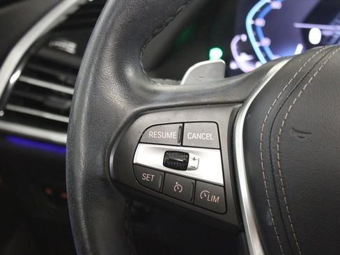 Used 2021 BMW X5 xDrive40i w/ Premium Package image 25