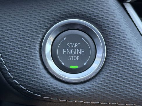 New 2026 Chevrolet Equinox LT image 16