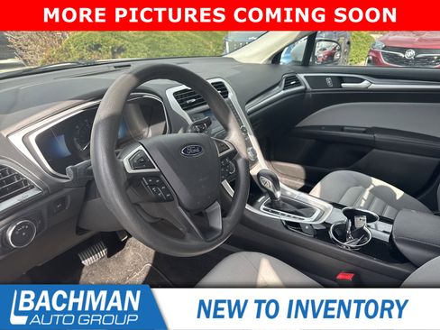 Used 2014 Ford Fusion S image 11