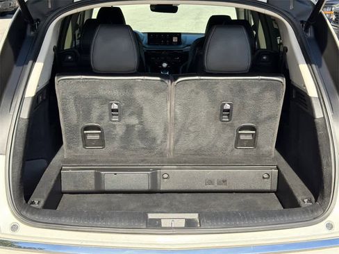 Used 2022 Acura MDX SH-AWD w/ Technology Package image 16