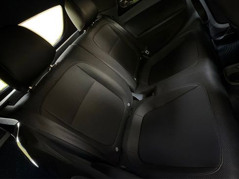 Used 2014 Volkswagen Beetle R-Line FWD image 24