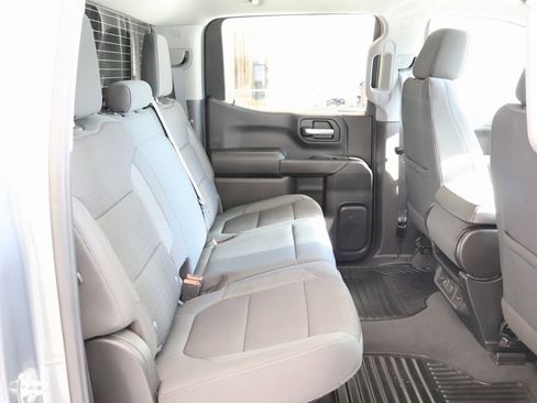 Certified 2021 Chevrolet Silverado 1500 LT w/ Z71 Off-Road Package image 36