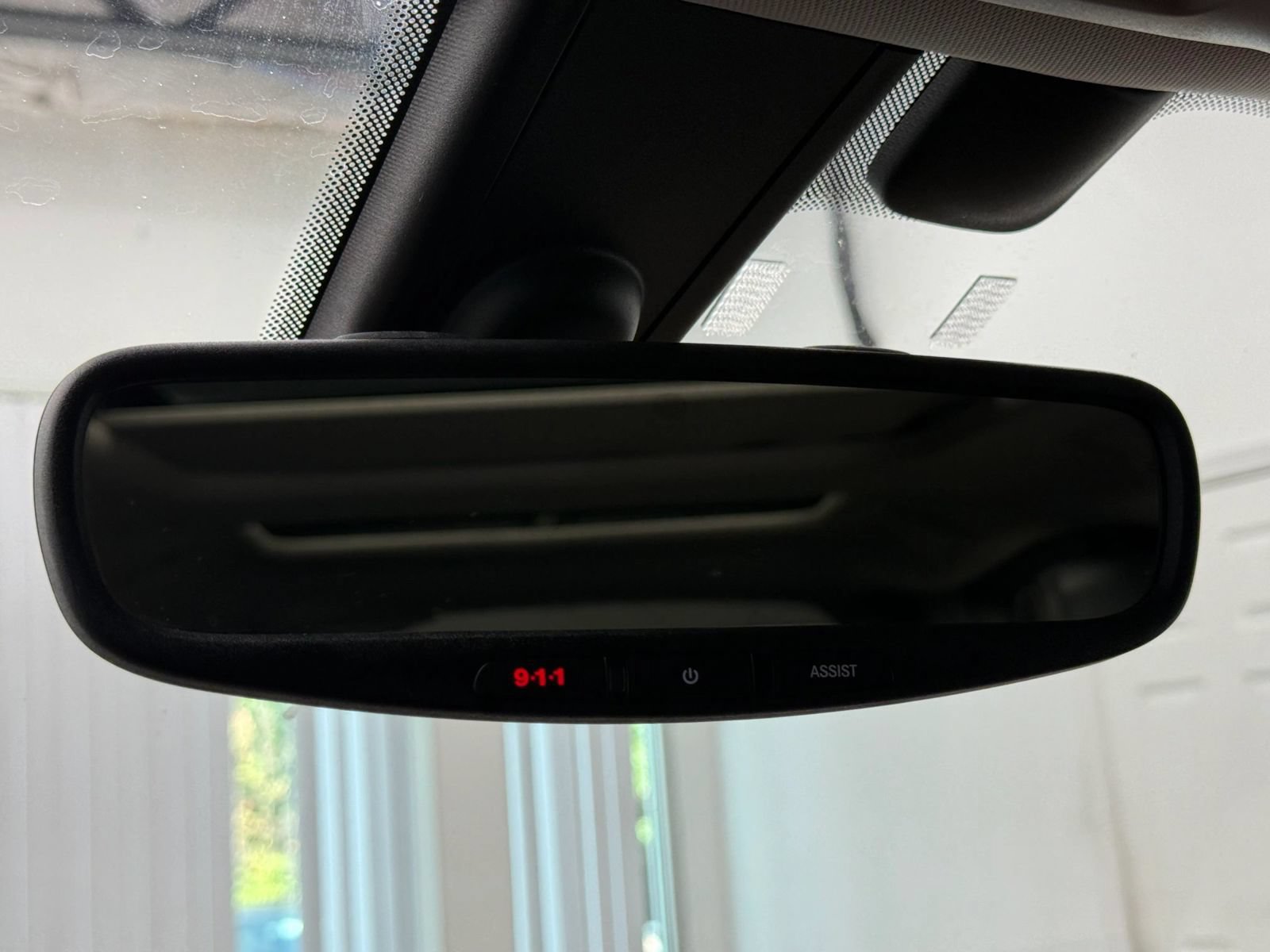 Used 2017 Chrysler Pacifica Limited FWD image 33