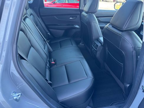 Used 2025 Nissan Murano SL w/ Cargo Package image 12