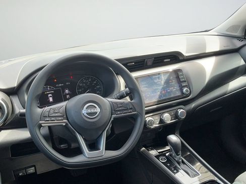 Certified 2024 Nissan Kicks SV FWD image 22
