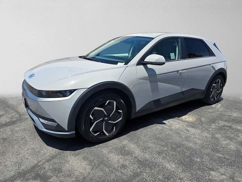 Used 2024 Hyundai Ioniq 5 SEL RWD image 7