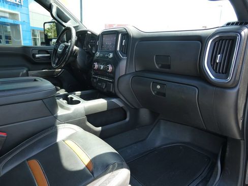 Used 2022 GMC Sierra 2500 AT4 AWD/4WD image 14