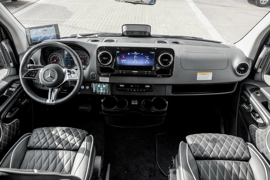 New 2025 Mercedes-Benz Sprinter 3500 image 27