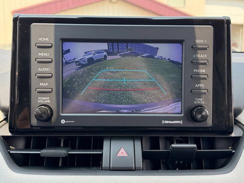 Certified 2022 Toyota RAV4 XLE w/ Carpet Mat Package (TMS) AWD/4WD image 22