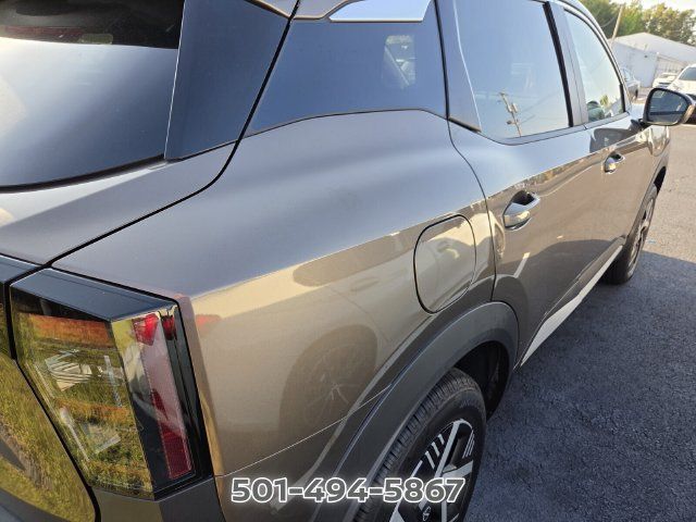 Certified 2025 Nissan Kicks SV w/ Charging Package FWD image 10