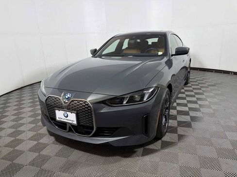 Used 2025 BMW i4 eDrive40 w/ Premium Package image 3