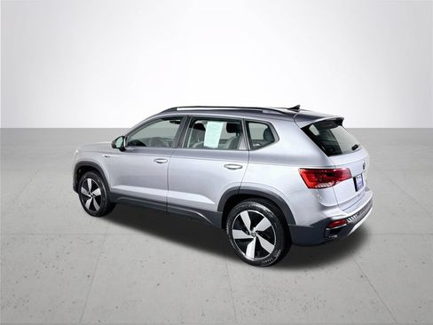 Certified 2024 Volkswagen Taos S AWD/4WD image 10
