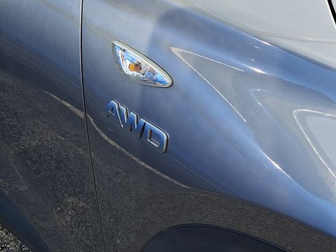 Used 2023 Kia Seltos LX AWD/4WD image 6